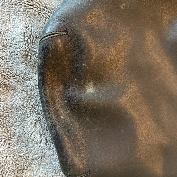 Black Leather Coach - Bucket Bag Style - Picture 5 of 7